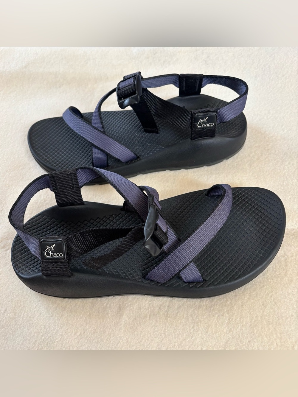 Chaco Black and Dark Gray Women's Outdoor Strap Sandals Size W9 - Picture 2 of 13